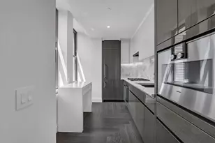 303 Park Ave, New York City, NY 10022 - Photo 7