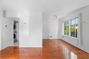 16 Roosevelt Ct, New York City, NY 10314 - Photo 5