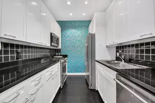 252 7th Ave, New York, NY 10001 - Photo 5