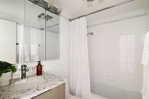 32 Gramercy Pk S, New York City, NY 10003 - Photo 9