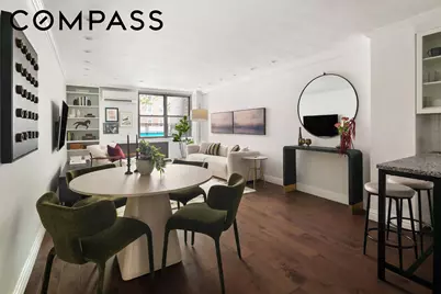 32 Gramercy Park S #2A, New York, NY 10003 - Photo 3