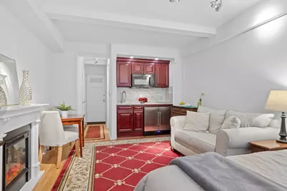 320 E 42nd Street #817, New York, NY 10017 - Photo 1