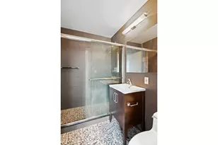 45 W 67th St, New York City, NY 10023 - Photo 11