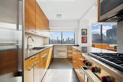 45 W 67th Street #22B, New York City, NY 10023 - Photo 13