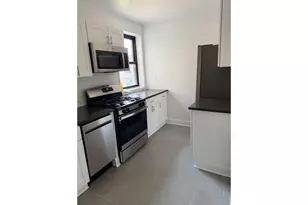 282 E 35th St, New York City, NY 11203 - Photo 3
