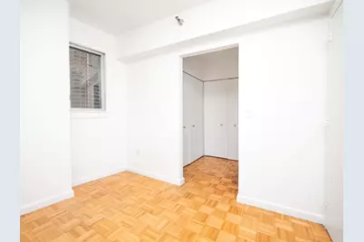 308 E 38th Street #19A, New York City, NY 10016 - Photo 9