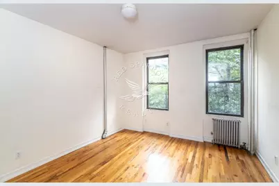 420 E 83rd Street #2W, New York City, NY 10028 - Photo 3