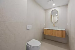 208 Lincoln Rd, New York City, NY 11225 - Photo 23