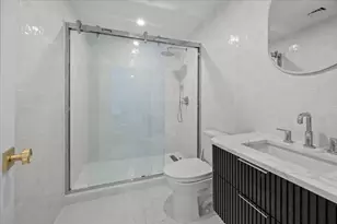 208 Lincoln Rd, New York City, NY 11225 - Photo 23