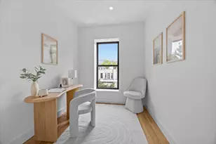 208 Lincoln Rd, New York City, NY 11225 - Photo 21