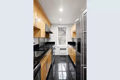 651 Vanderbilt Street #2P, New York City, NY 11218 - Photo 9