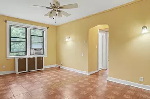 4-91 Grandview Ave, Ridgewood, NY 11385 - Photo 7
