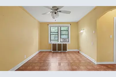 491 Grandview Avenue #2B, Ridgewood, NY 11385 - Photo 5