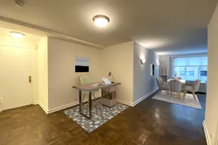 41 W 58th St, New York City, NY 10019 - Photo 3