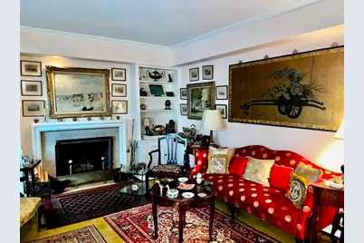 41 W 58th Street #9D, New York, NY 10019 - Photo 1