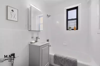 155-01 90th Avenue #3-A, New York City, NY 11432 - Photo 9