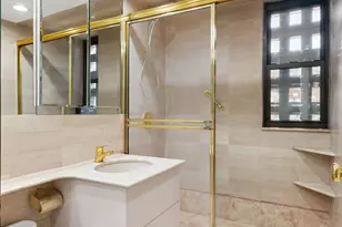203 E 72nd St, New York City, NY 10021 - Photo 7