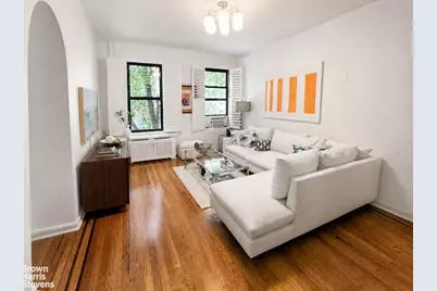 225 Bennett Avenue #2D, New York City, NY 10040 - Photo 1