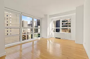 146 W 57th St, New York City, NY 10019 - Photo 9