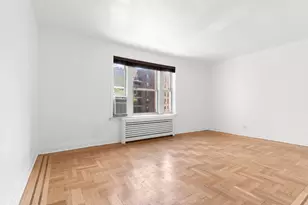 124-16 84th Rd, Kew Gardens, NY 11415 - Photo 1