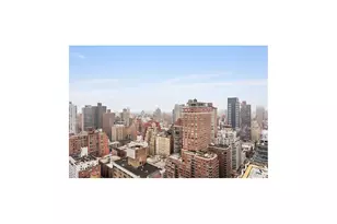400 E 70th St, New York City, NY 10021 - Photo 9