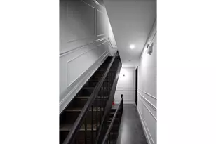 231 Sullivan St, New York City, NY 10012 - Photo 11