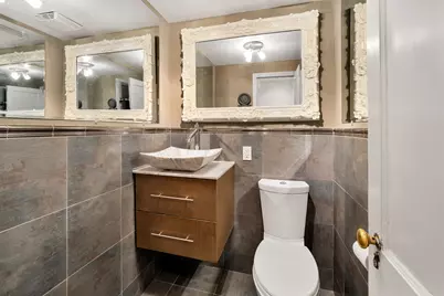 325 E 72nd Street #2D, New York, NY 10021 - Photo 9