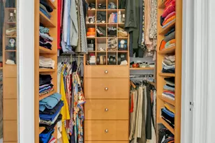424 E 52nd St, New York, NY 10022 - Photo 7