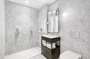 135 E 47th St, New York, NY 10017 - Photo 5