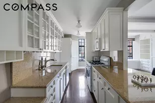230 E 50th St, New York City, NY 10022 - Photo 3