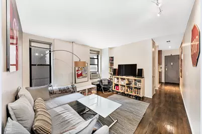 246 E 51st Street #17, New York, NY 10022 - Photo 3