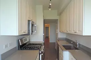 40 Central Park S, New York City, NY 10019 - Photo 3