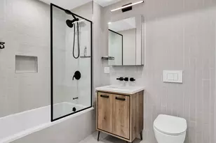 24 Fayette St, New York City, NY 11206 - Photo 5