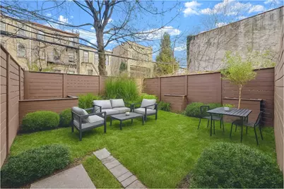 573 Gates Avenue #R2, Brooklyn, NY 11221 - Photo 17