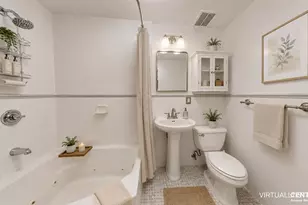 155 W 9th St, New York City, NY 11231 - Photo 7
