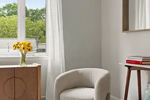 480 Eastern Pkwy, New York City, NY 11225 - Photo 5