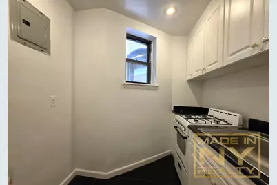 171 E 77th Street #D3, New York, NY 10075 - Photo 5
