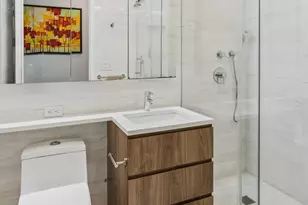 350 E 82nd St, New York, NY 10028 - Photo 7