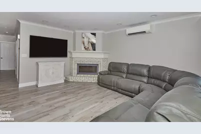 542 Beach 129th Street, Rockaway Park, NY 11694 - Photo 13