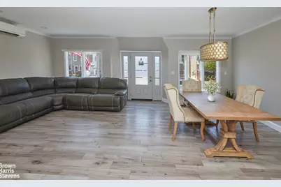 542 Beach 129th Street, Rockaway Park, NY 11694 - Photo 9