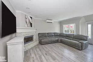 5-42 Beach 129th St, Rockaway Park, NY 11694 - Photo 15