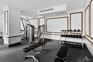 330 E 39th St, New York City, NY 10016 - Photo 13