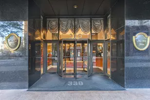 330 E 39th St, New York City, NY 10016 - Photo 17