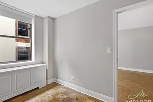 330 E 39th St, New York City, NY 10016 - Photo 7