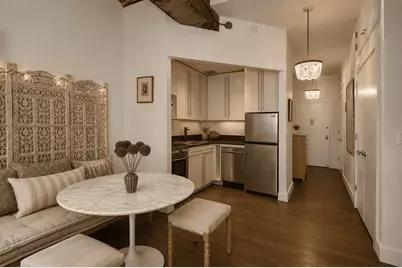 9 Barrow Street #6H, New York City, NY 10014 - Photo 3