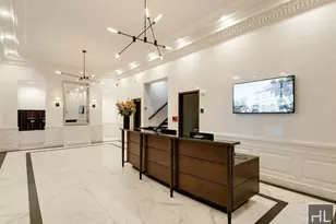 252 W 76th St, New York, NY 10023 - Photo 7