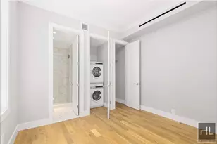 252 W 76th St, New York, NY 10023 - Photo 3