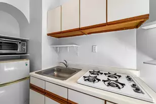 155 E 52nd St, New York, NY 10022 - Photo 3