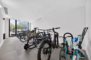 37-14 34th St, New York City, NY 11106 - Photo 15