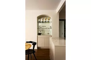 410 W 24th St, New York City, NY 10011 - Photo 5